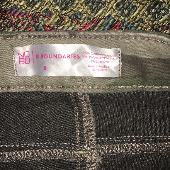 Shorts - Picture 2 of 2